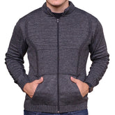 Cardigan Masculino em Tricot com Zíper Frontal e Bolsos