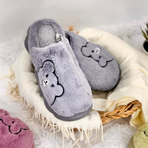 Pantufa Ursinho de Inverno Peluciada Antiderrapante