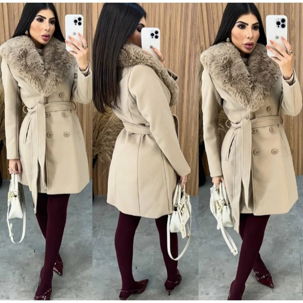 Sobretudo Feminino de Lã Batida com Faixa e Capuz Ajustável