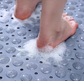 Tapete de Banheiro Antiderrapante com Ventosas – Drenagem Rápida e Design com Furos